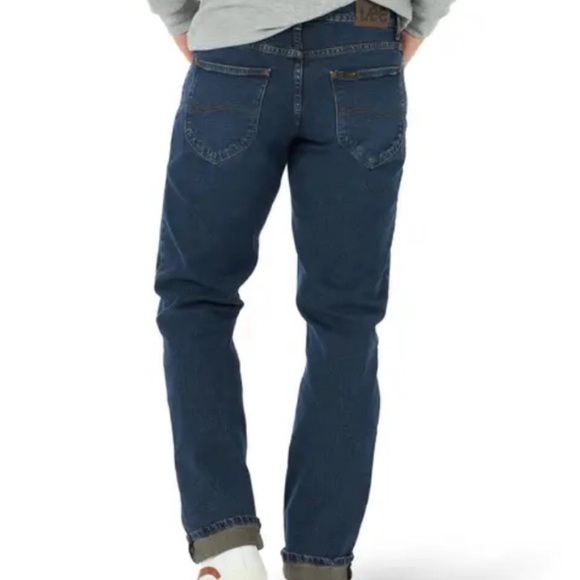 Lee Relaxed Fit 34 X 32 dark wash jeans - Picture 2 of 6